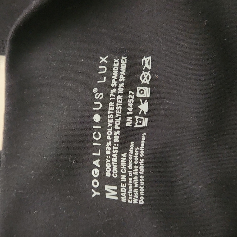 Yogalicious Lux Leggings with pockets Black Sz M - Picture 4 of 9